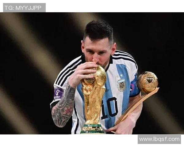 历届足球巨星回顾与荣耀时刻的全景展现